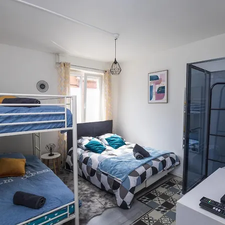 Grande Maison Familiale Avec Jardin